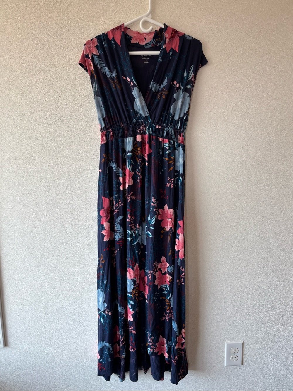 Isabel Maternity Navy Pink Floral Smocked Maxi Dress M